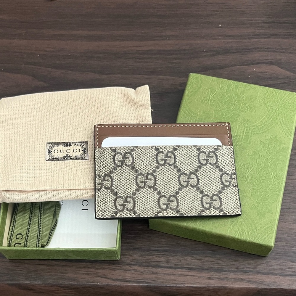 Gucci Beige and Brown GG Card Holder